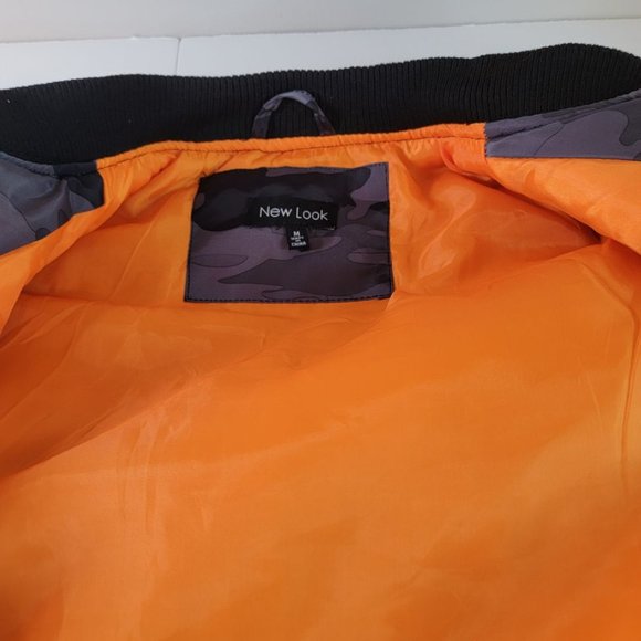 Camo Lightweight Bomber Jacket - Medium NWOT - Picture 13 of 16